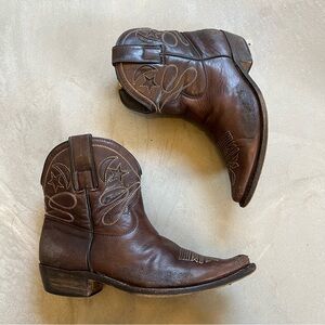 Golden Goose Deluxe Vintage Celestial Stars Moon Embroidered Ankle Boot 39 / 8.5